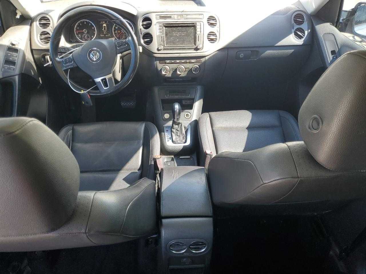 Volkswagen Tiguan S