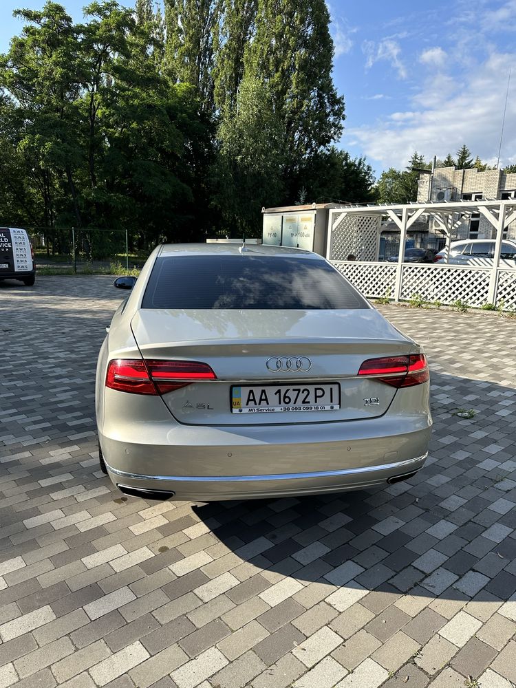 Audi A8 Long 3.0 TDI