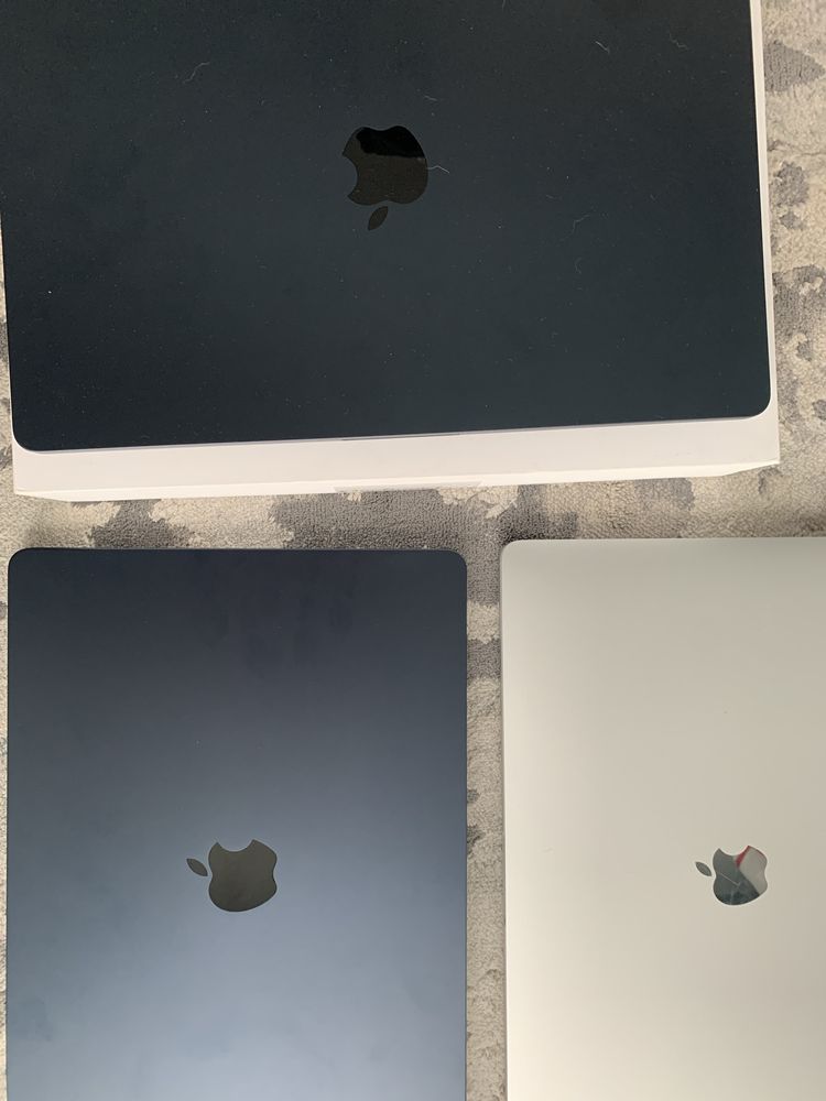 Macbook а2442 а2485 А3113 А1398 а1502 а1707 а1990 а2141  все запчасти