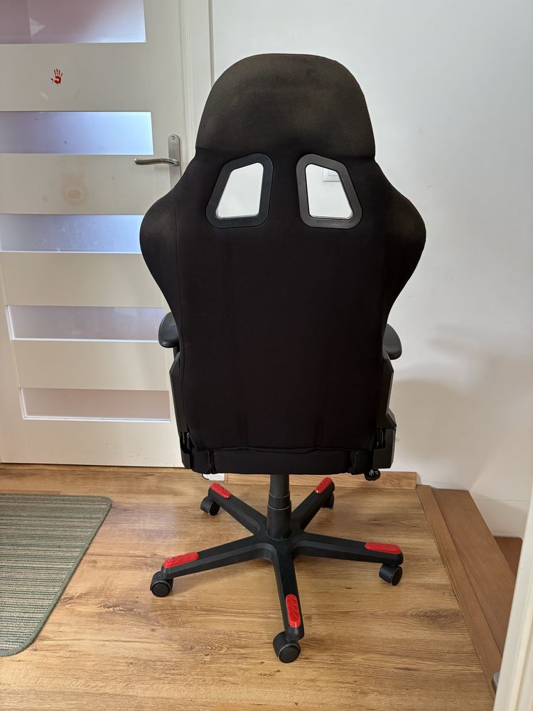 Fotel gamingowy DXRacer