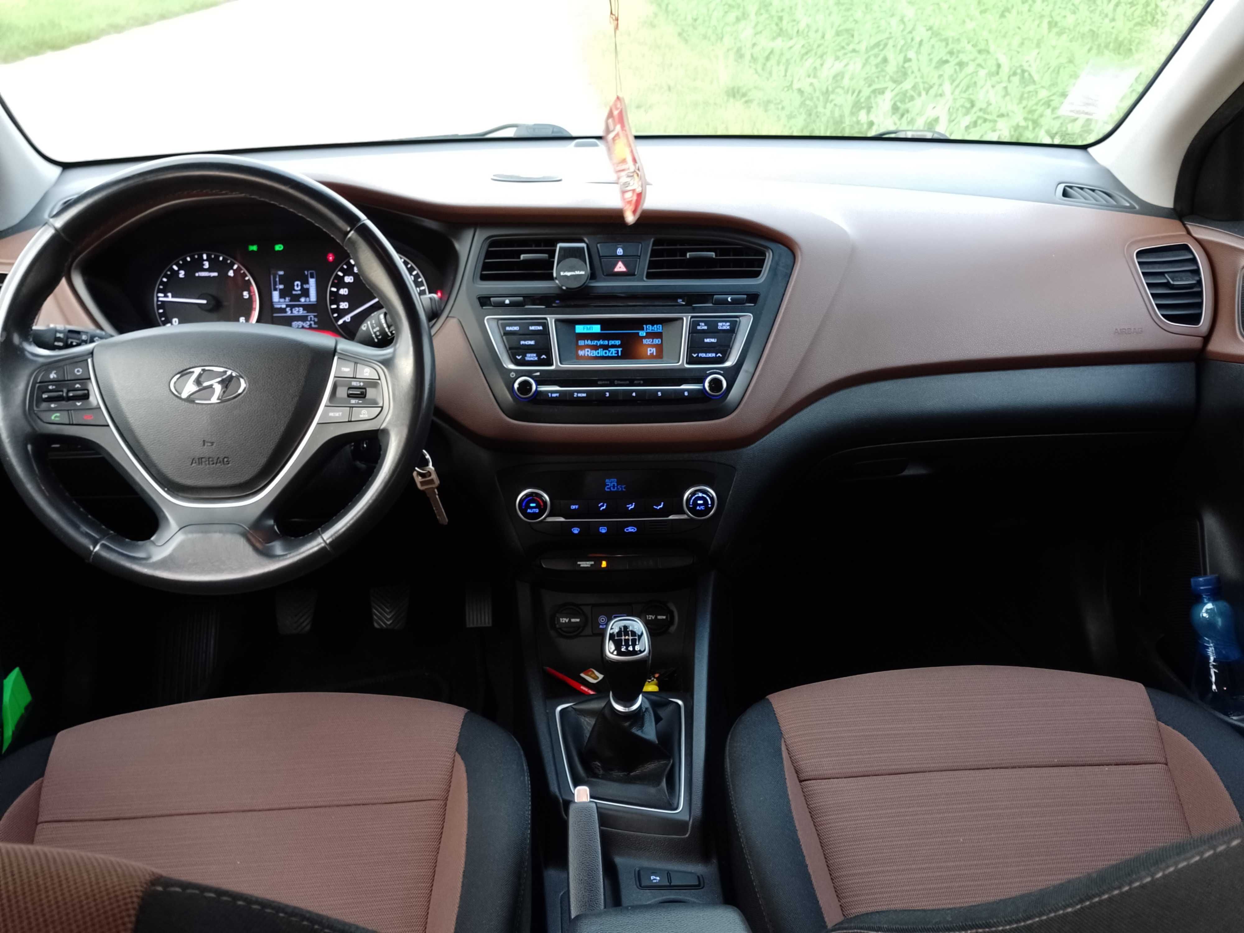 Hyundai i20 bezwypadkowy stan idealny