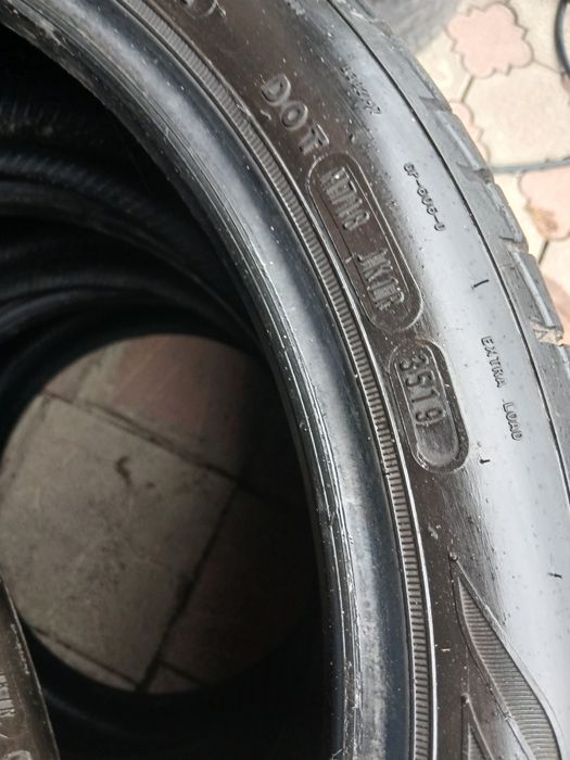 235/40/19 гуд ер 2020 год всесезонка 7мм топ!)