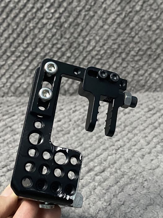 Sony a7iii с фиксатор HDMI+сьемка вертикально L-образная площадка