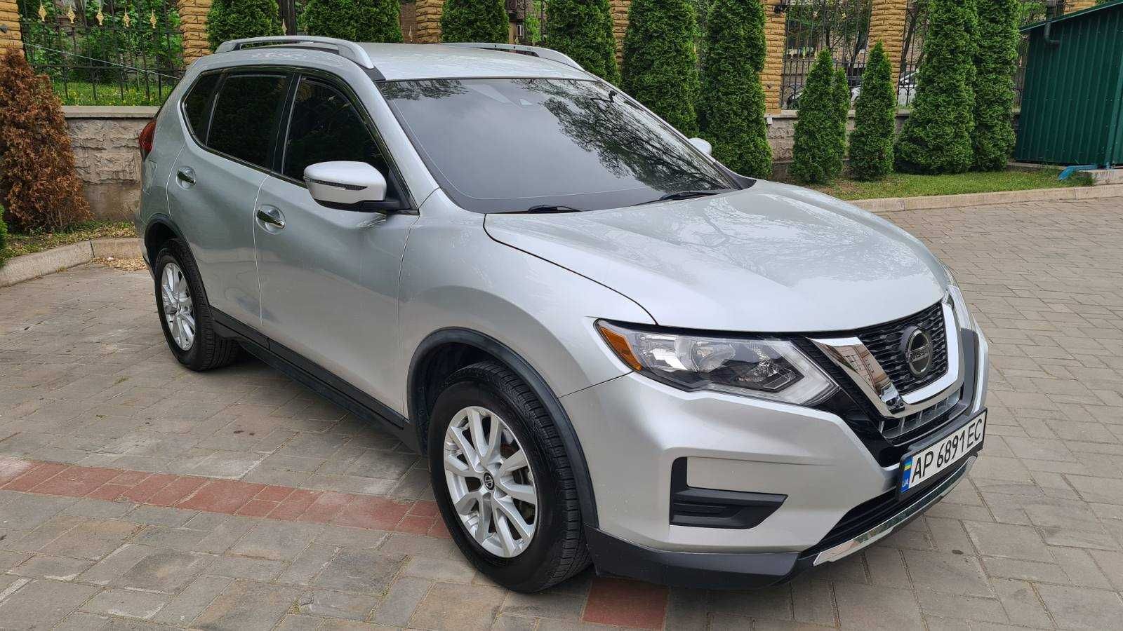 Продам Nissan Rogue SV 2018