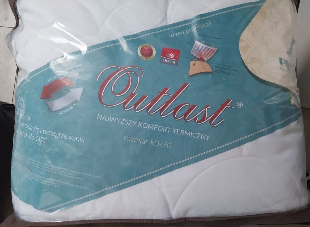 Komplet kołdra 160/200, Poduszki 70x80- 2szt Puffino - OUTLAST