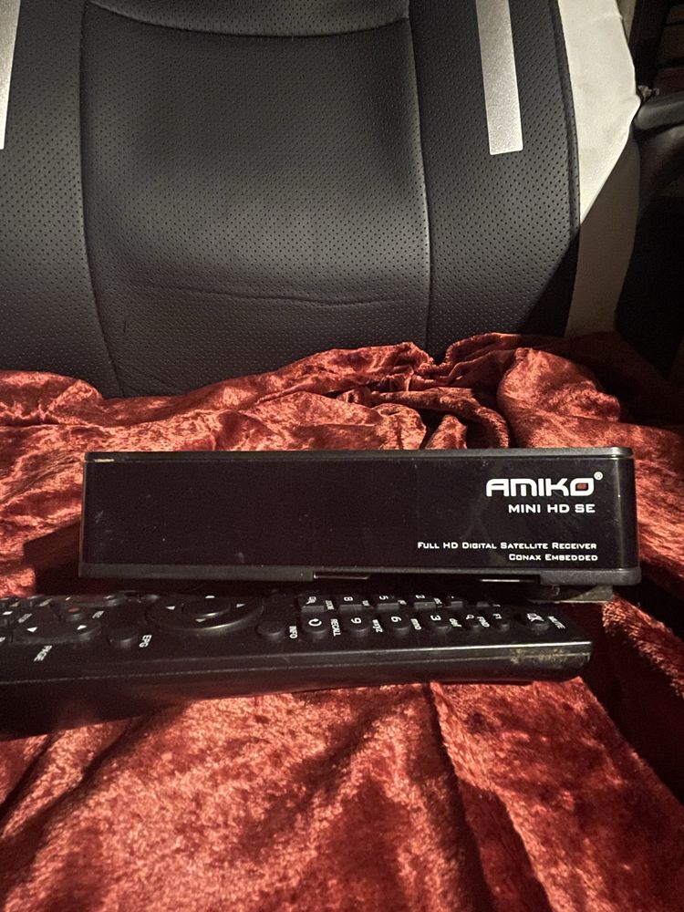 спутниковый ресивер Аmiko mini Hd SE