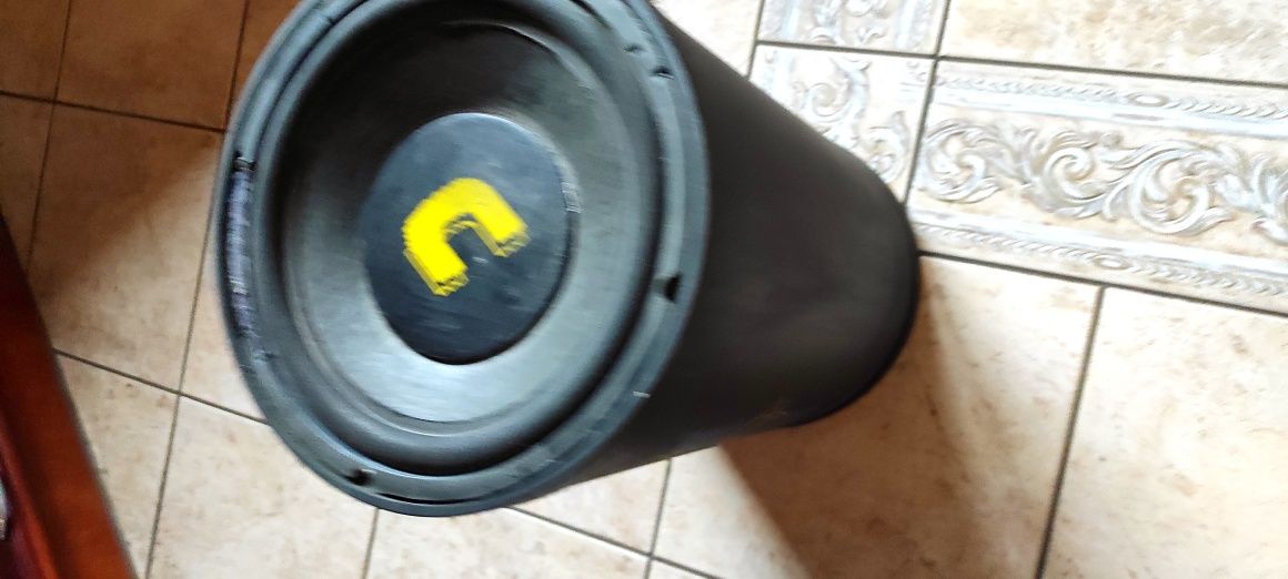 Subwoofer ,tuba ,głośnik  52x27cm