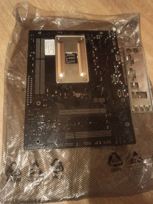 Материнская плата сокет AM3+/ Asus M5A-78LM-LX3/16 GB оперативы Kingst