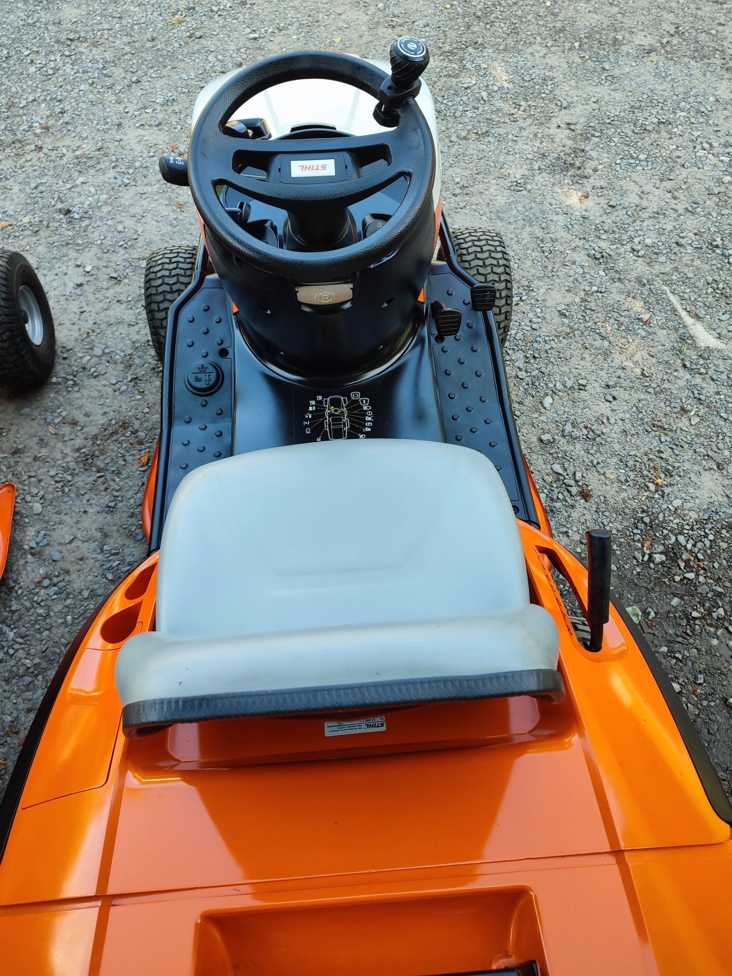 Traktorek kosiarka Stihl RT5097 Briggs 15,5 z koszem hydro jak nowy
