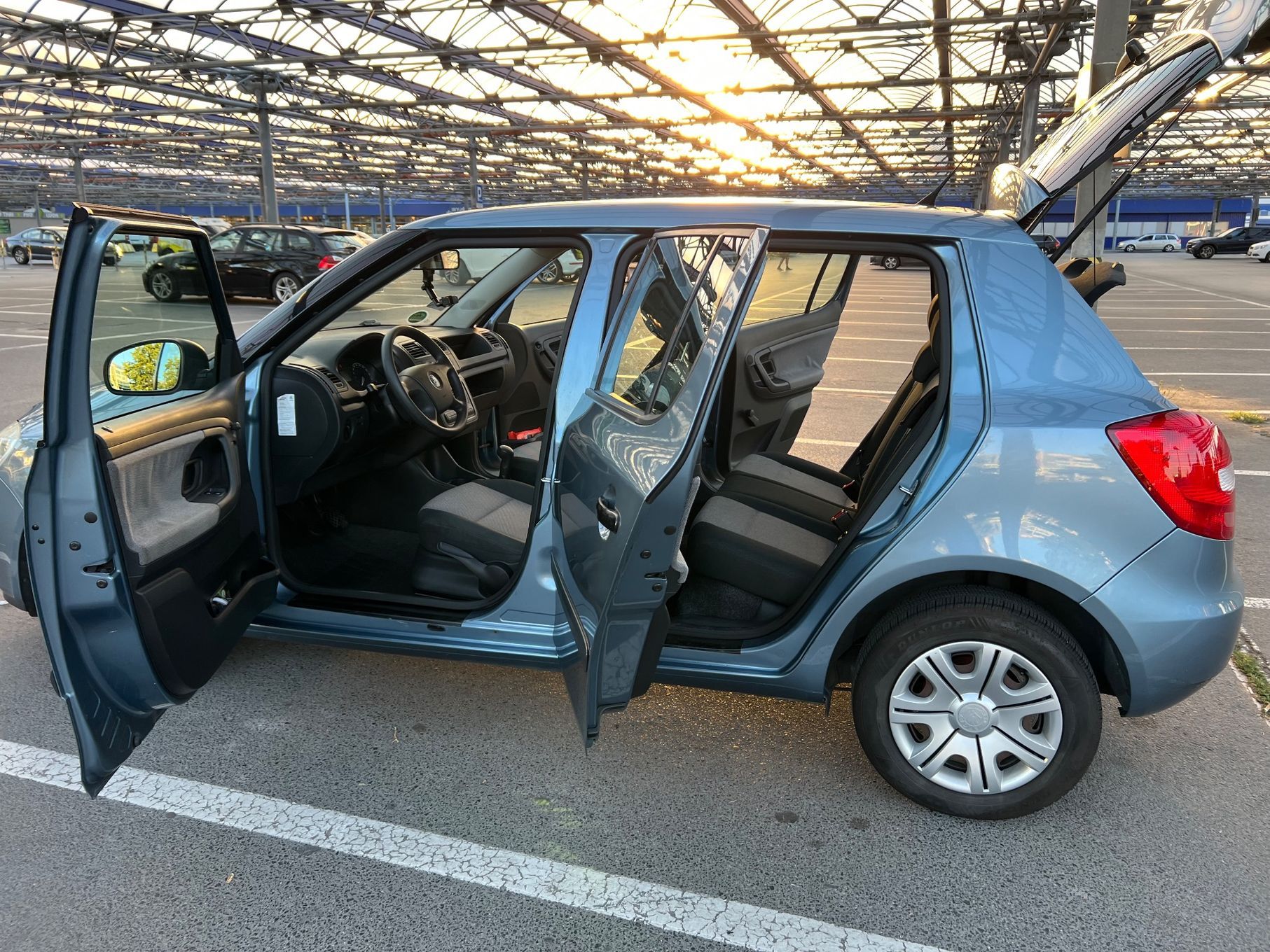 Skoda Fabia Skoda Fabia II • 1.2 benzyna • Hatchback • 2009 • manual