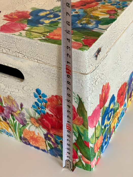 Kufer  rękodzieło decoupage kwiaty kwiatowa  łąka spękania  prezent