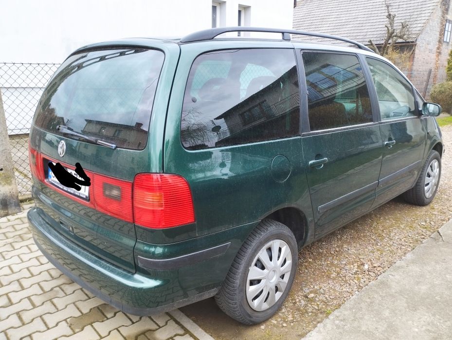Volkswagen Sharan 1.8T 6 biegów 7 osób 150 KM