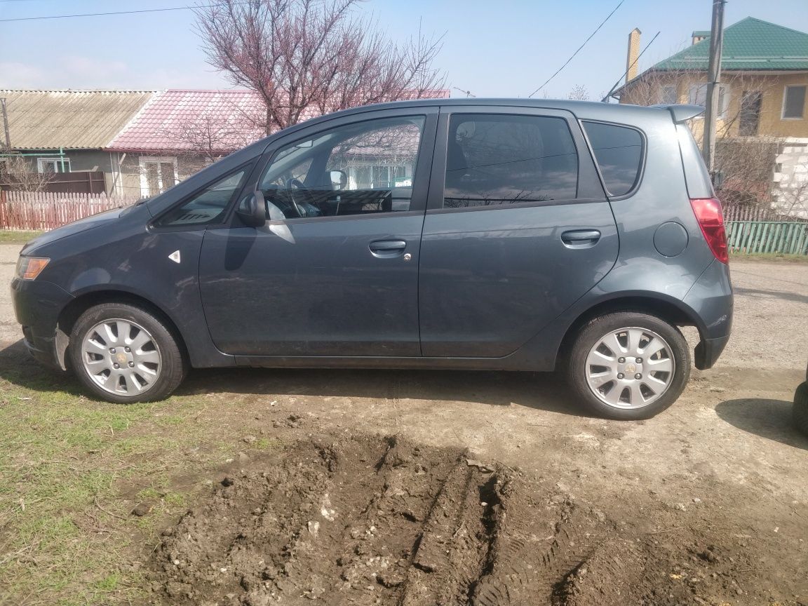 Mitsubishi Colt VI 2009 рестайлінг