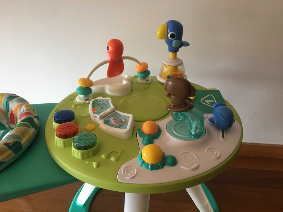 Mesa de Atividades com Andador (Bright Starts) em excelente estado!