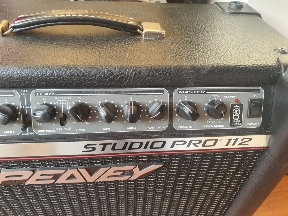 Amplificador Peavey  Studio Pro 112