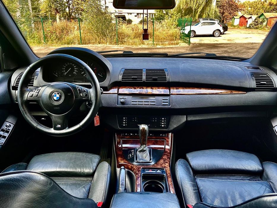 BMW x5 m57 2001 року