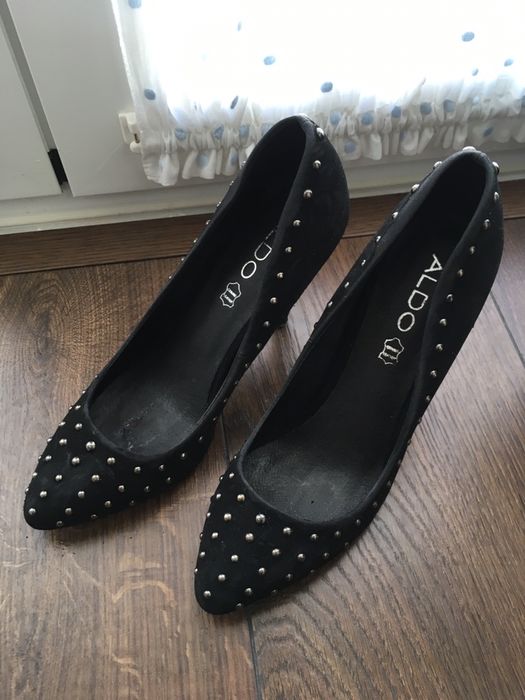 Sapatos Aldo e outros