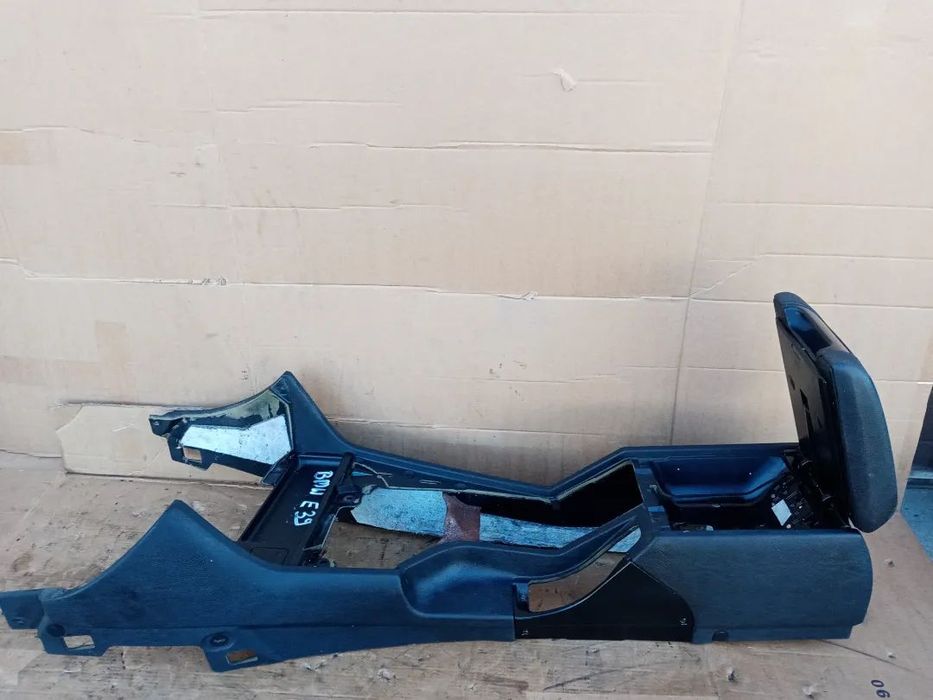 Tunel środkowy podłokietnik BMW E39 8159687