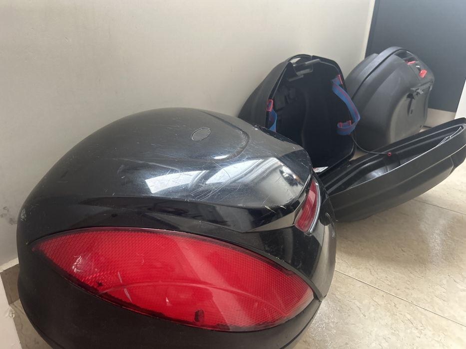Malas laterais de origem da suzuki e top case