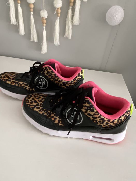 Buty Zumba 40 panterka czarny róż