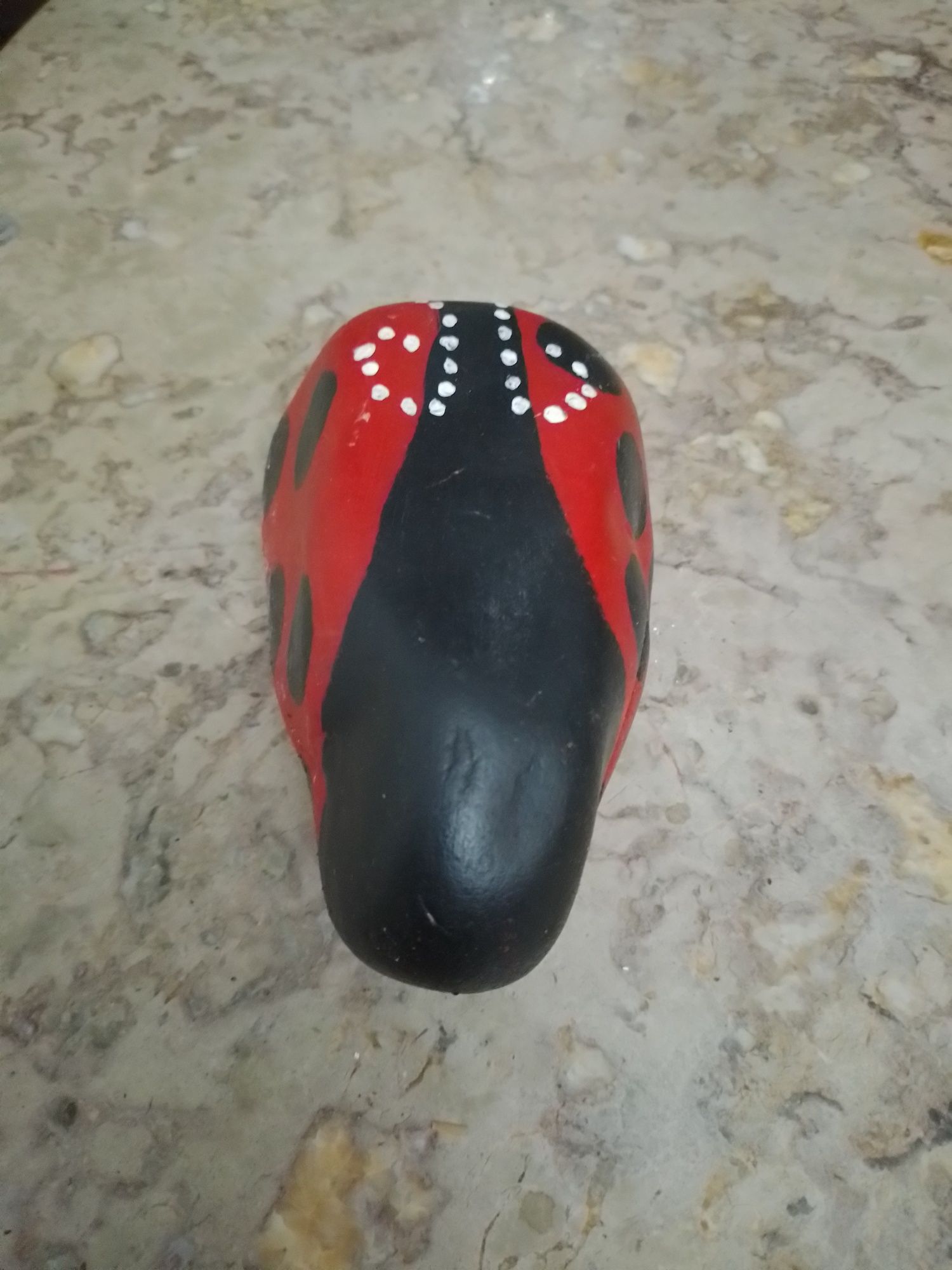 Figura em pedra maciça