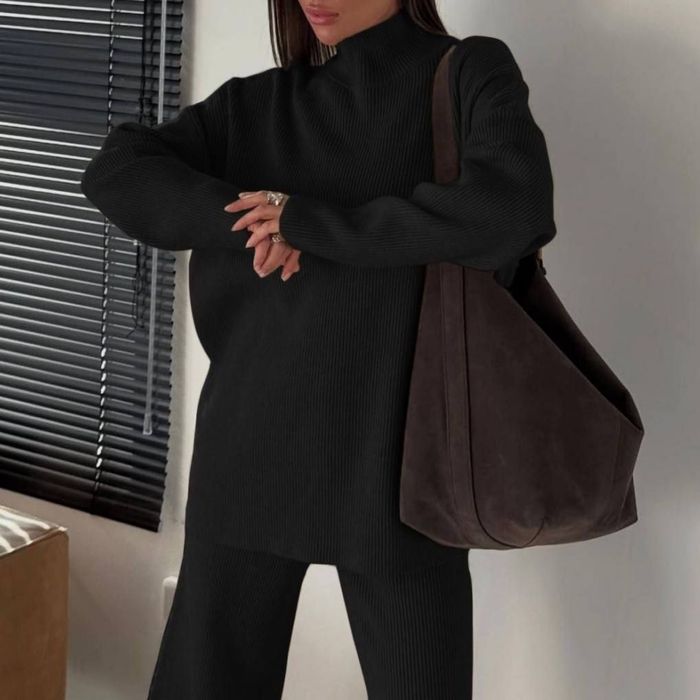 Жіночий костюм двійка з Ангори