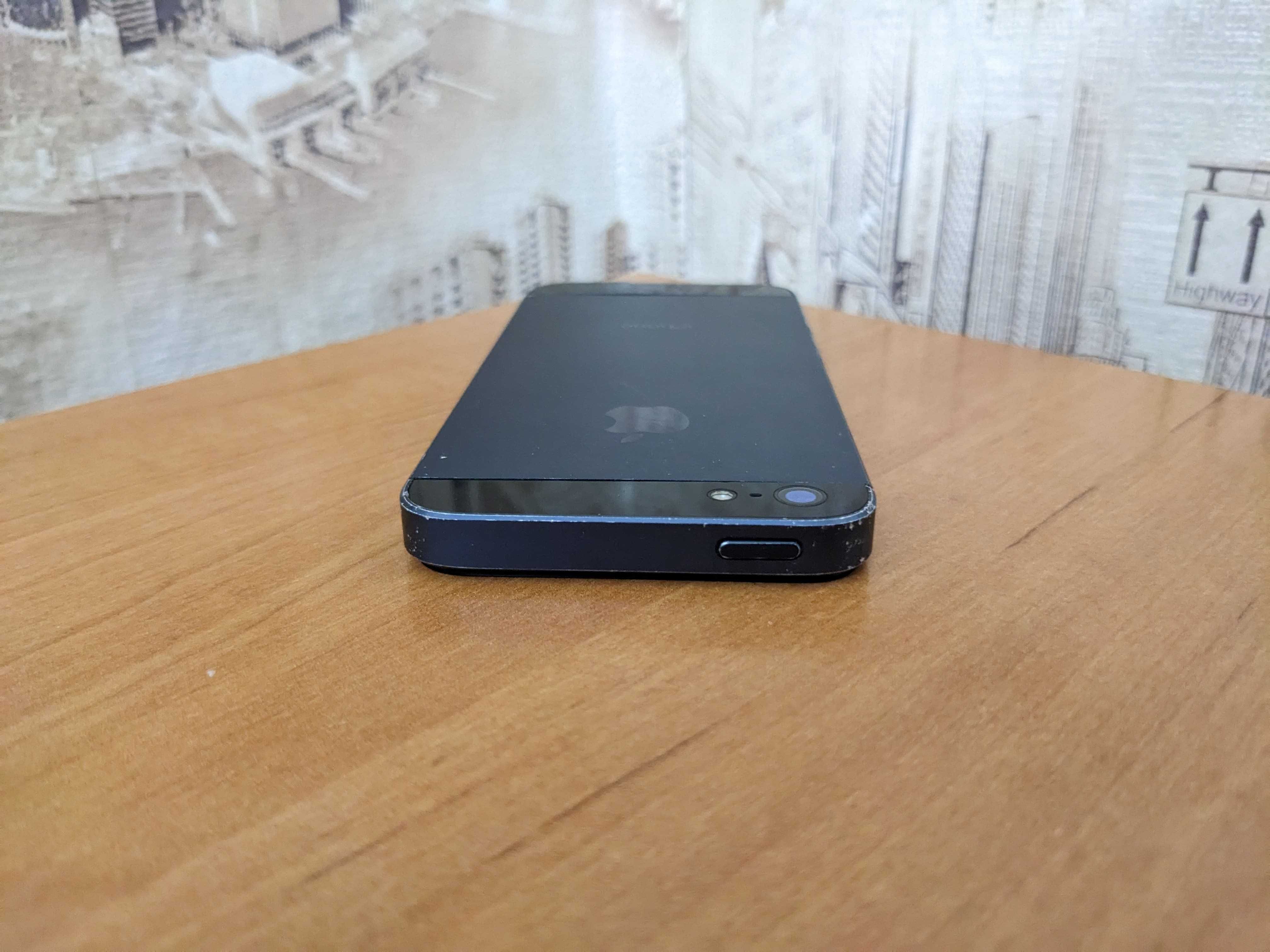 Смартфон Apple iPhone 5 A1429 16GB