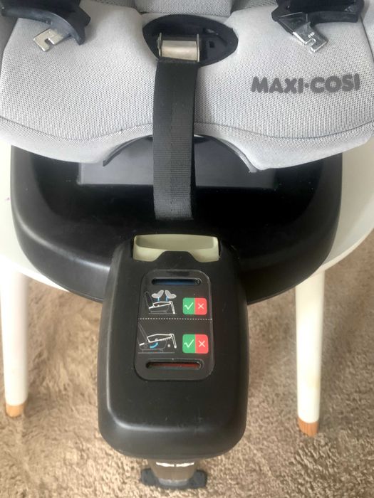 Excelente estado - Maxi-Cosi Beryl (0-25kg / 0-7 Anos) Isofix & Cinto