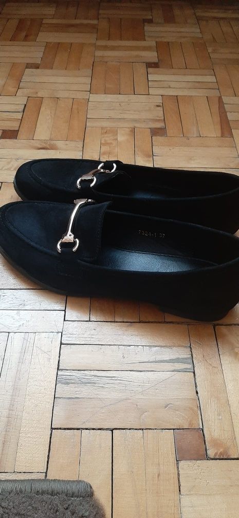 Buty damskie pantofle zamszowe rozmiar 37