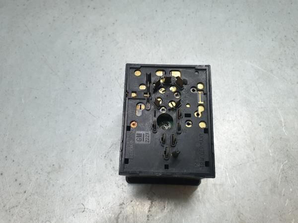 Botão / interruptor de luzes OPEL Astra G Sedan (F69_)