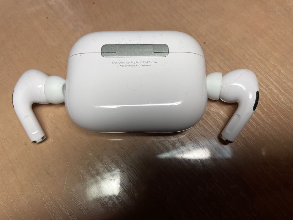 Навушники Apple AirPods Pro 1