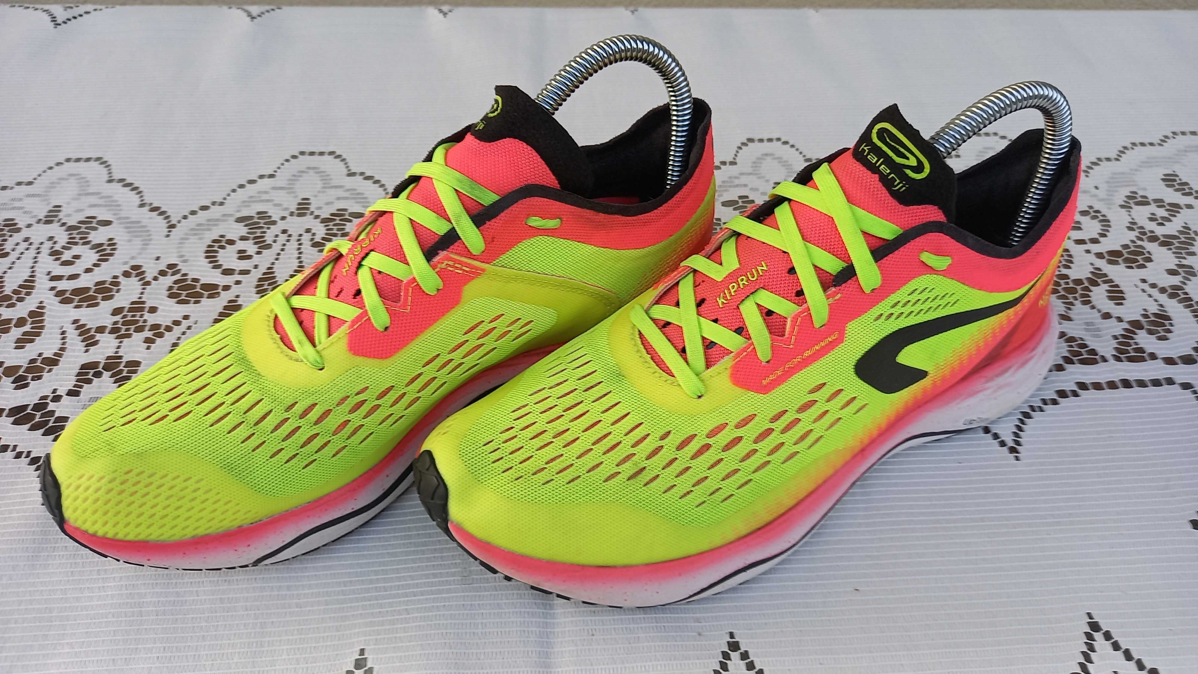 KIPRUN KDlight buty do biegania r.40 w.25,5cm