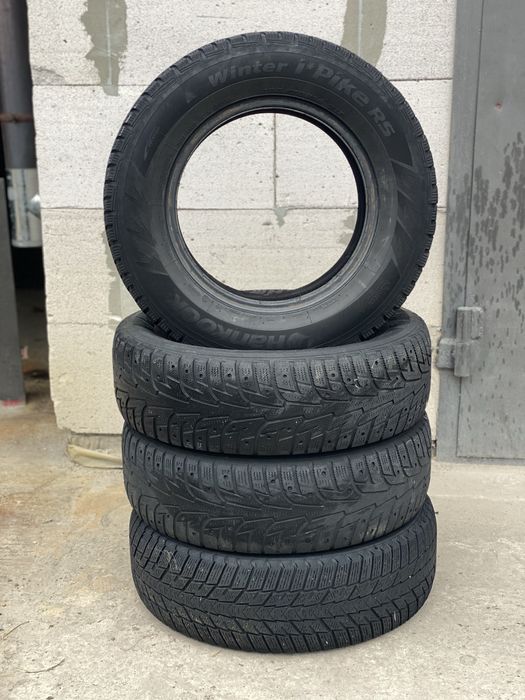 Прода комплект зимової гуми резини шини 195 70 14 r14