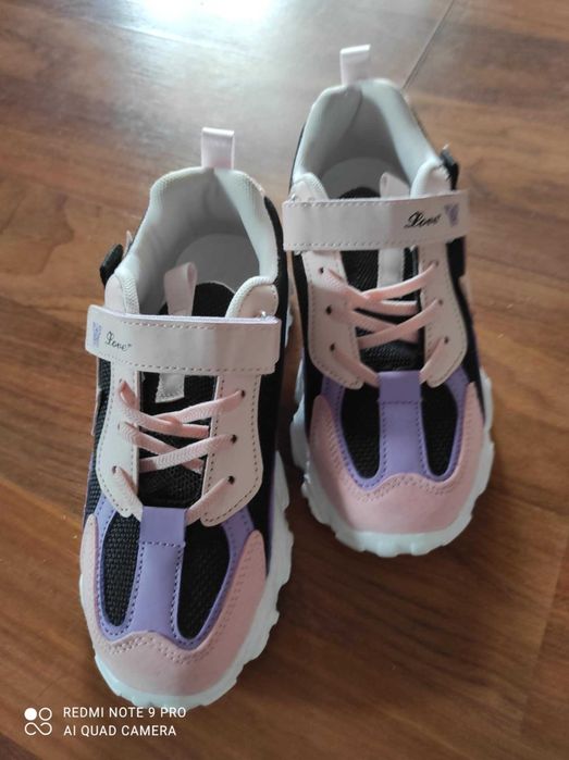 Buty dla dziewczynki