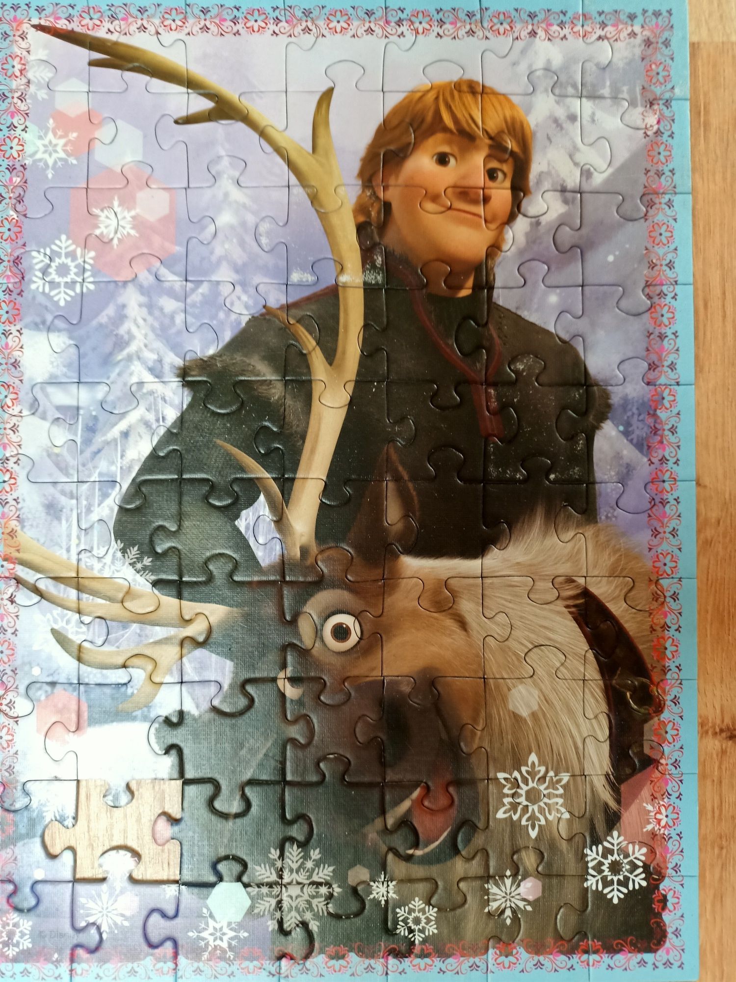 Puzzle 4+ Frozen plus gratisy