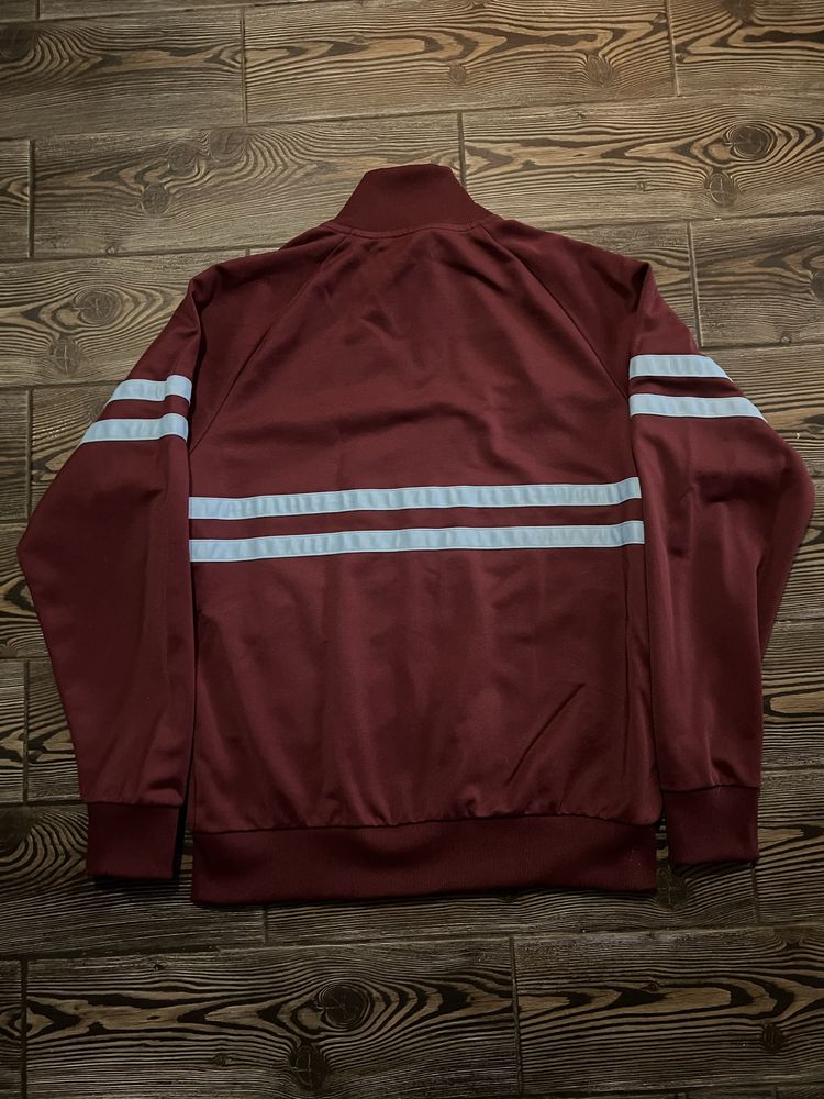 Олимпийка ellesse