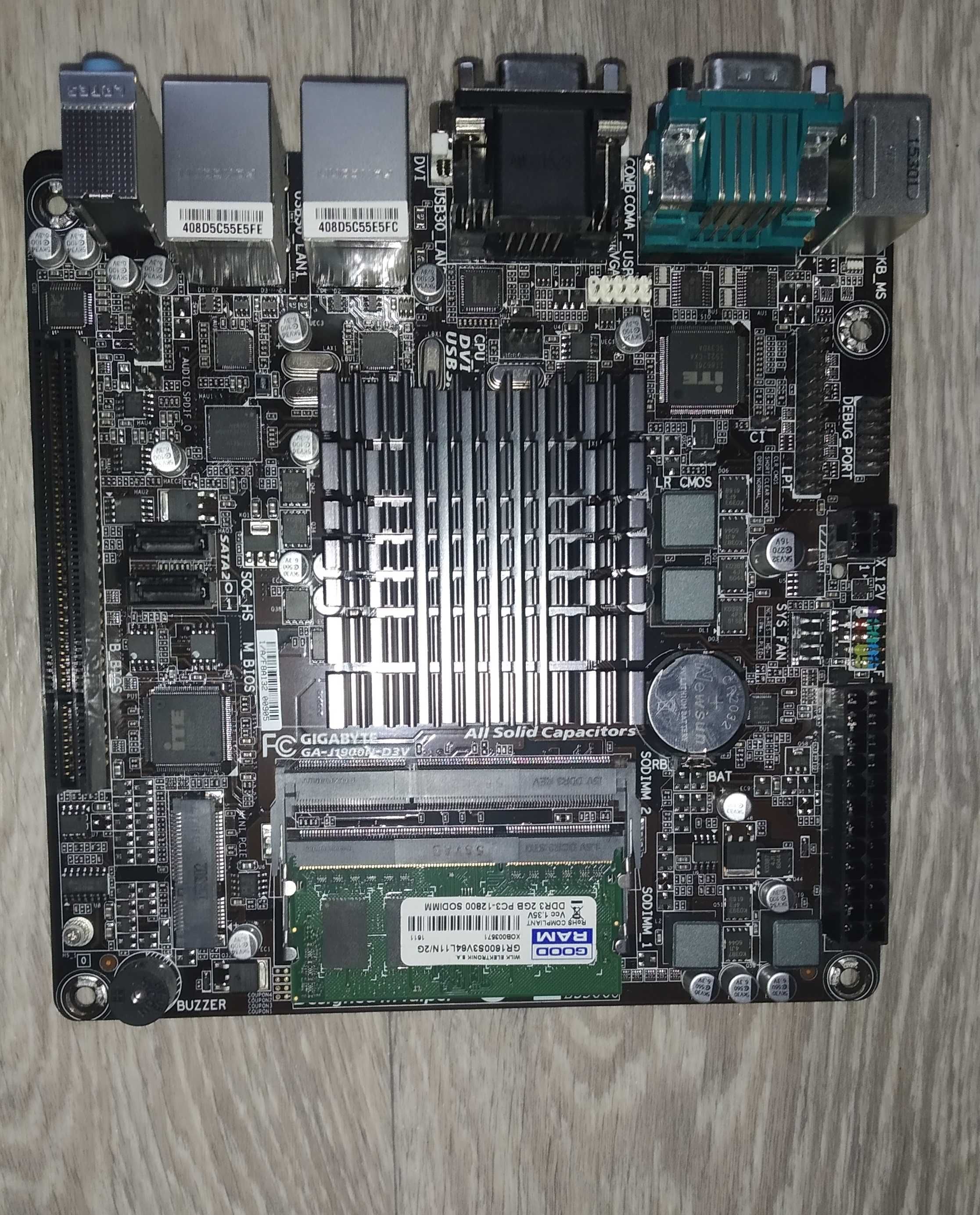 Gigabyte GA-J1900N-D3V1