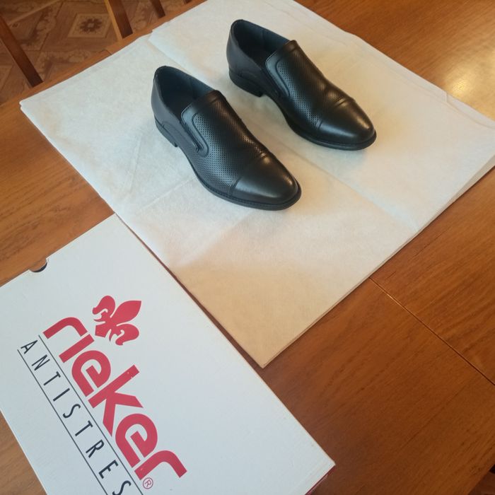 Продам чоловічі туфлі Rieker