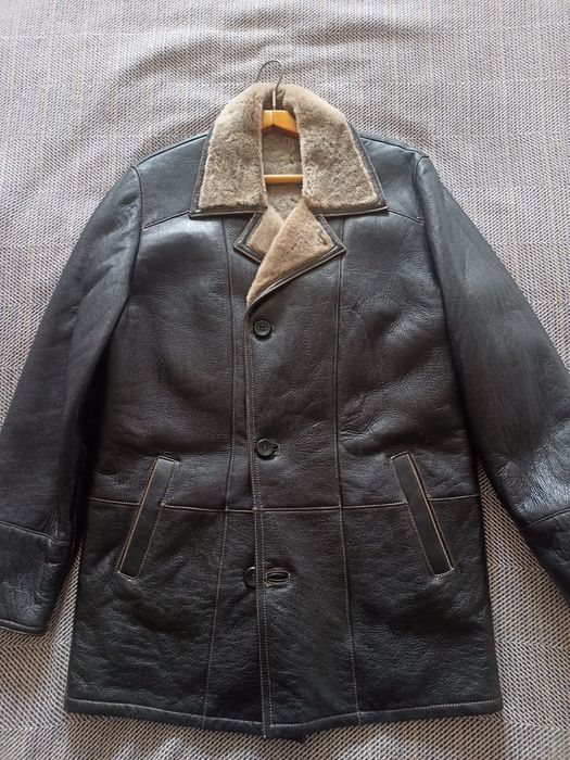 Шоколадна нова натуральна чоловіча дублянка, дуже тепла, чоловічий вер