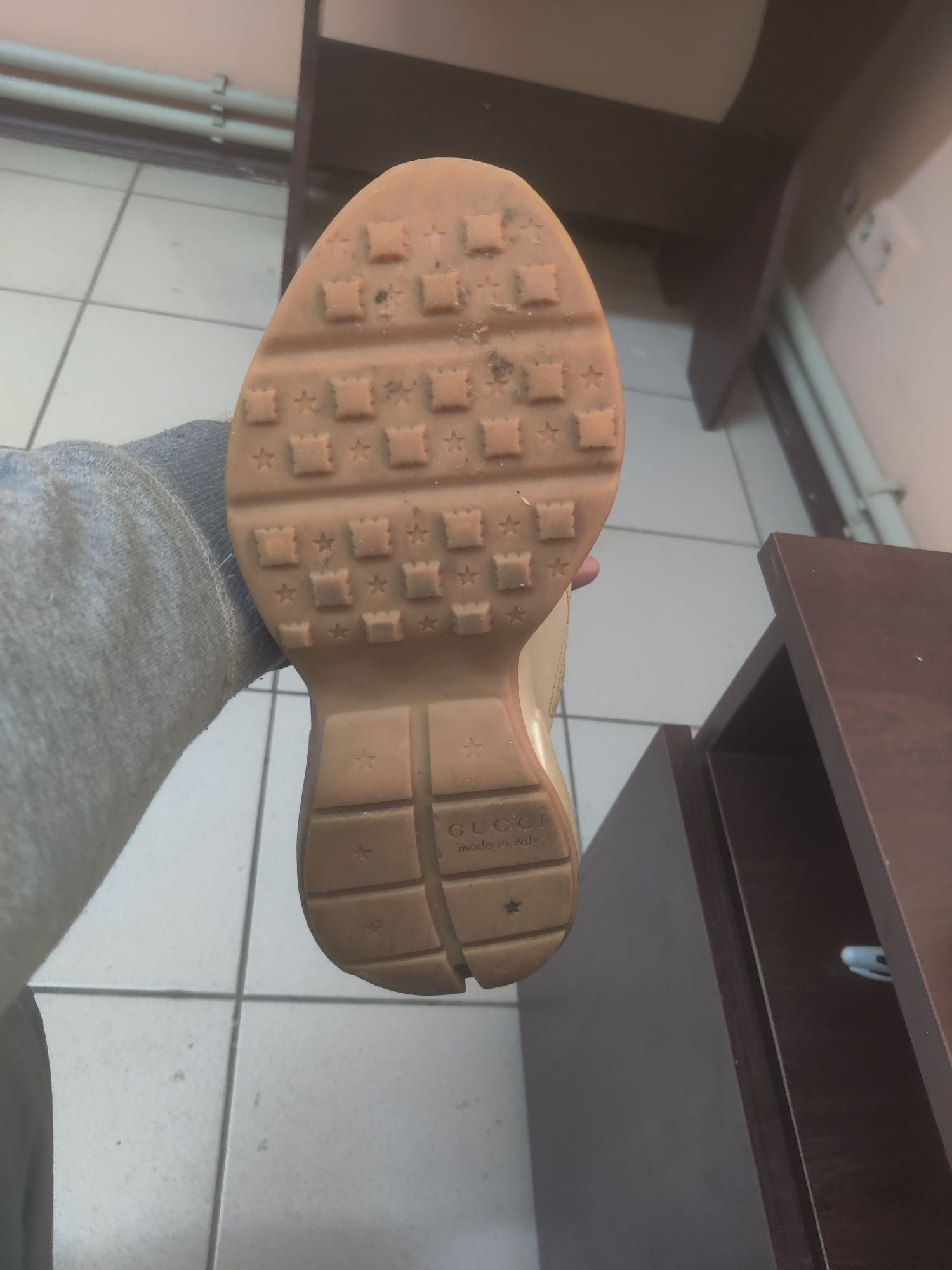 gucci rhyton кросівки жіночі