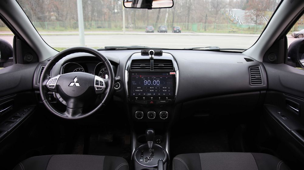 Mitsubishi Outlander Sport