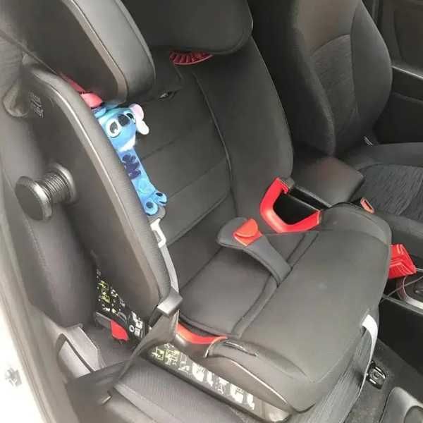 Крепление кронштейн для автолюлек и автокресел ISOFIX