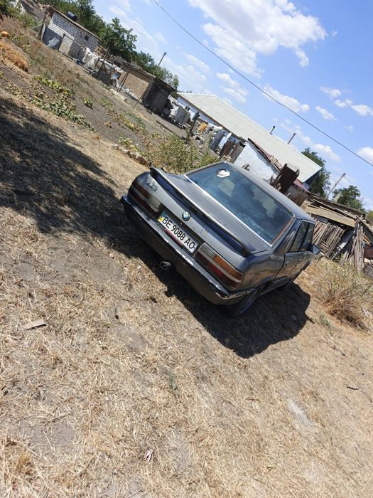 Продам BMW E28  520