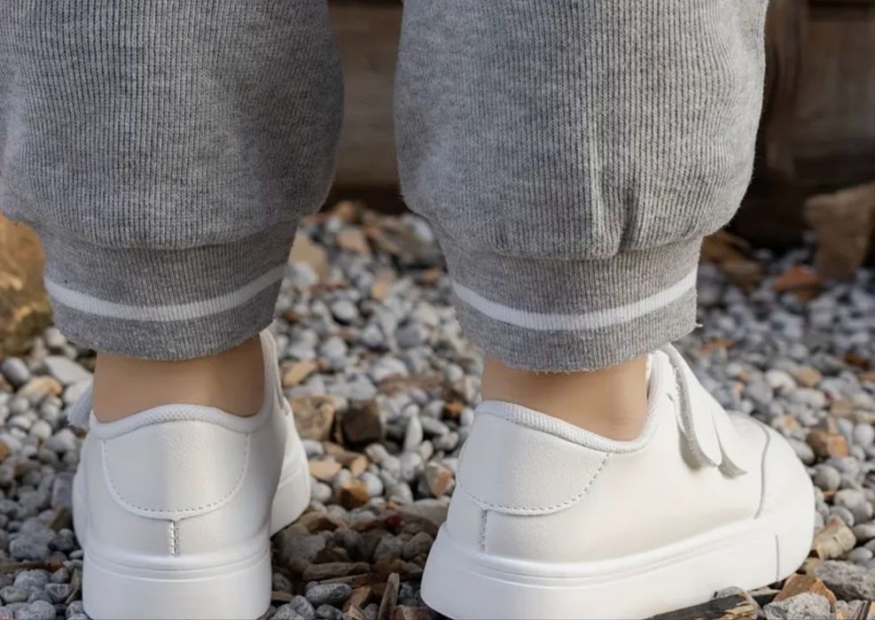 Кросівки дитячі (білі)