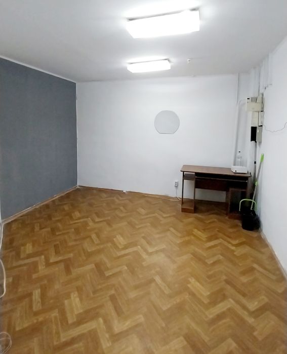 Василіянок офіс, 2 пов., 14 м², ремонт, сигналізація