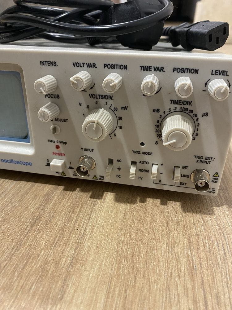 Oscilloscope MO10