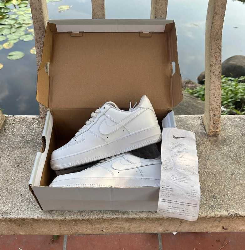 Biały^potężny^NikeAirForce1^UnisexTrampki Roz.44