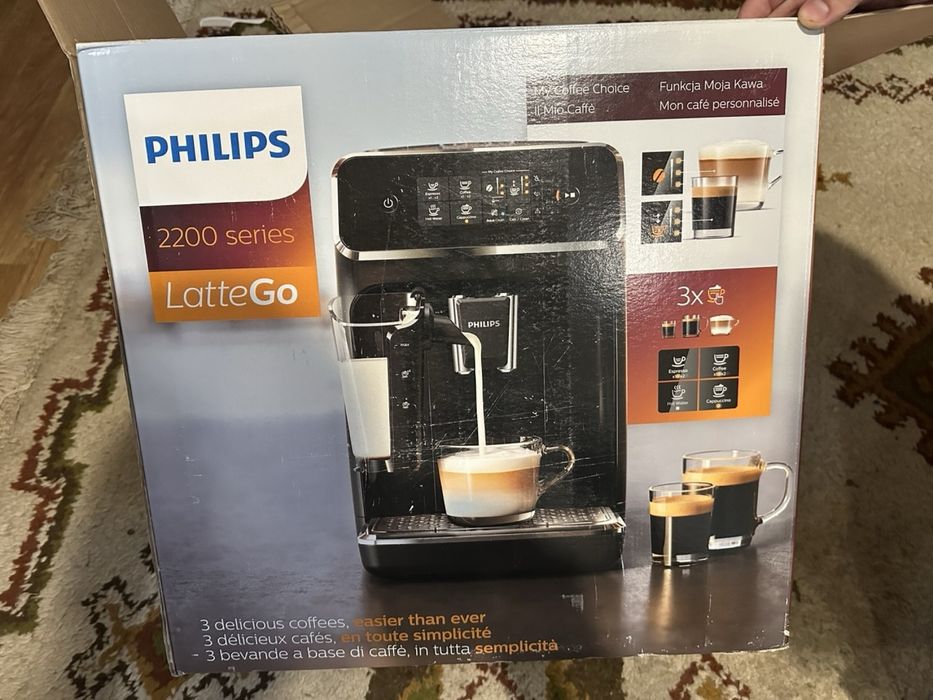 Продам нову кавомашину Philips LatteGo 2200 Series