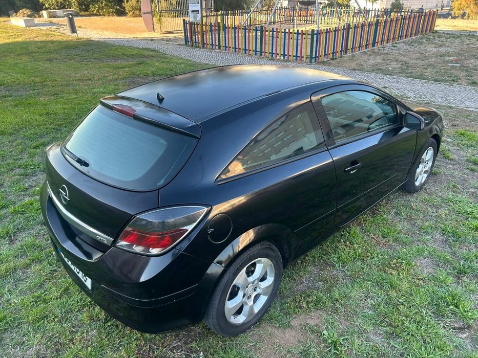 Opel astra GTC 1.3
