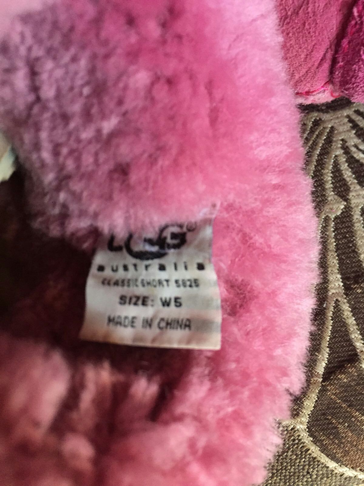 Продам UGG australia